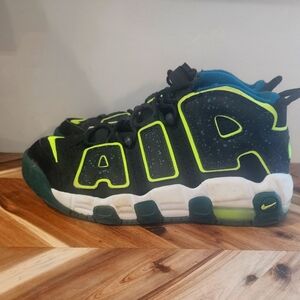 The Nike Air More Uptempo (Size 7 Y) Gently Worn